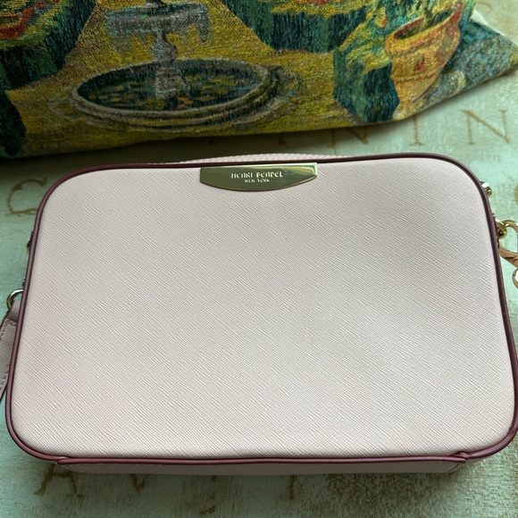 Henri Bendel Pink Safianno Leather Crossbody Bag in NWOT Price Firm - Picture 8 of 10